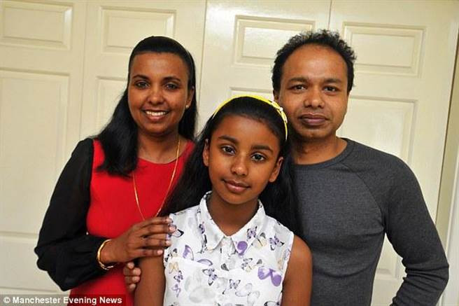 Picture 2 of A 10-year-old prodigy girl has a higher IQ than Einstein