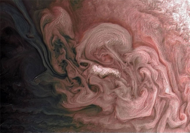 Picture 5 of A beautiful Jupiter Jupiter under the view of the Juno ship