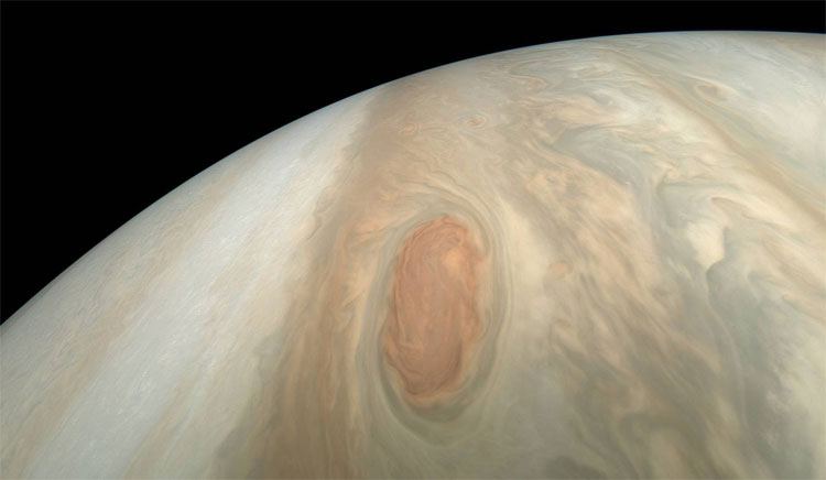 Picture 6 of A beautiful Jupiter Jupiter under the view of the Juno ship