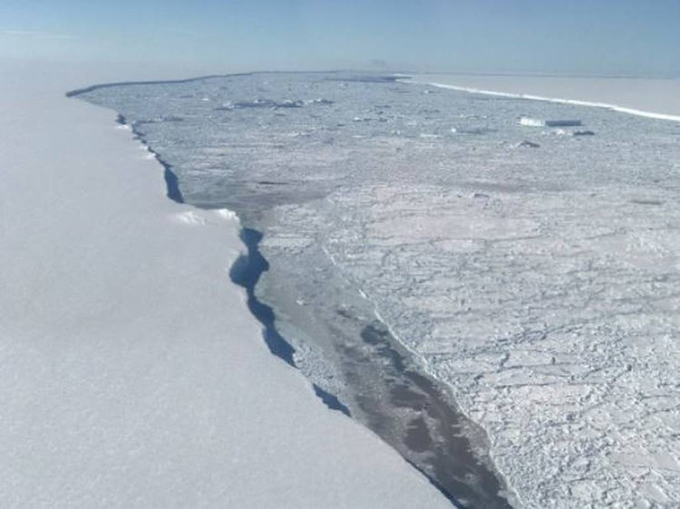Picture 3 of A close-up picture of a giant iceberg separated from Antarctica