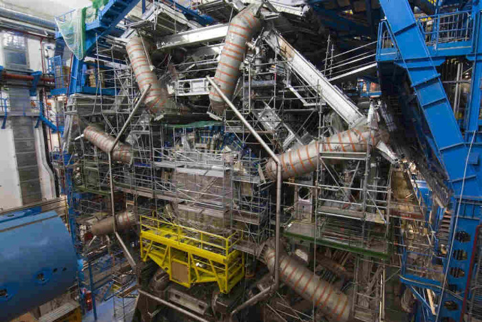 Picture 2 of A mathematician has just announced an unprecedented invention: Creating gravity