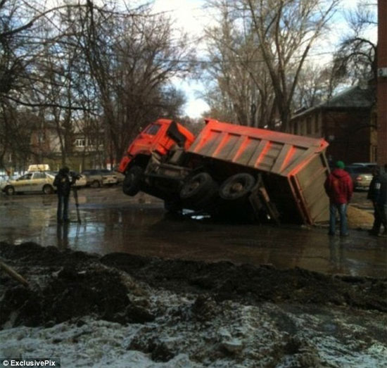 Picture 8 of A Russian city is being swallowed up
