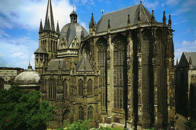 Picture 7 of Aachen Cathedral - Germany