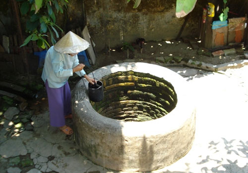 Picture 1 of Abnormal hot well water can be caused by an earthquake