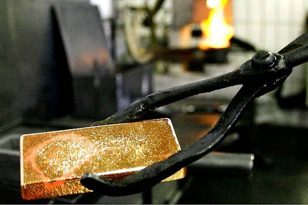 Picture 4 of Accidentally found phosphorus when refining urine to prepare gold