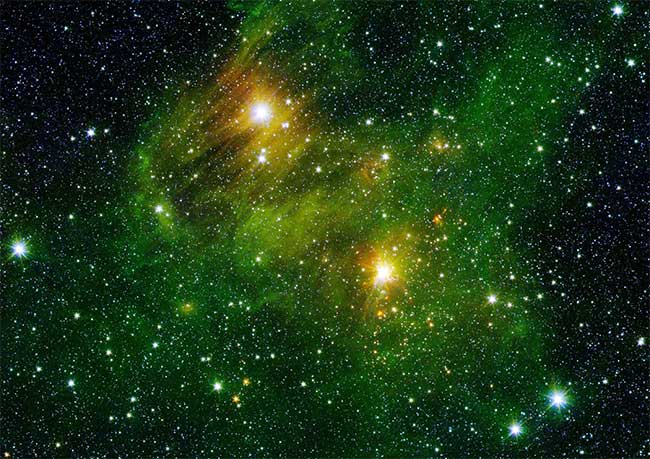 Picture 8 of Admire 10 priceless photos taken by NASA's Spitzer telescope