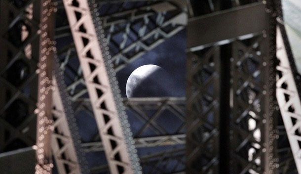 Picture 2 of Admire eclipses from around the world