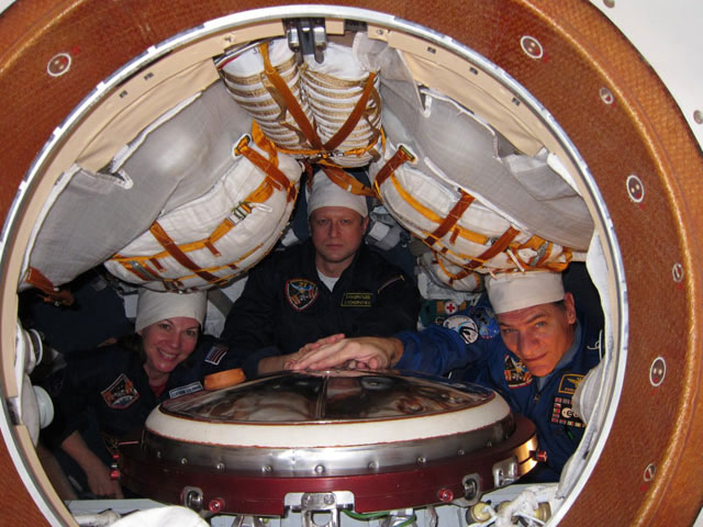 Picture 8 of Admire SpaceX's new generation spacecraft