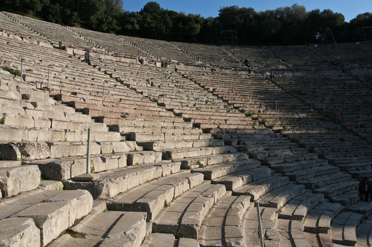 Picture 7 of Admire the theater masterpiece of the ancient Greeks