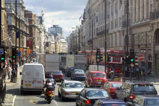 Picture 1 of Air pollution increases the risk of low birth weight babies