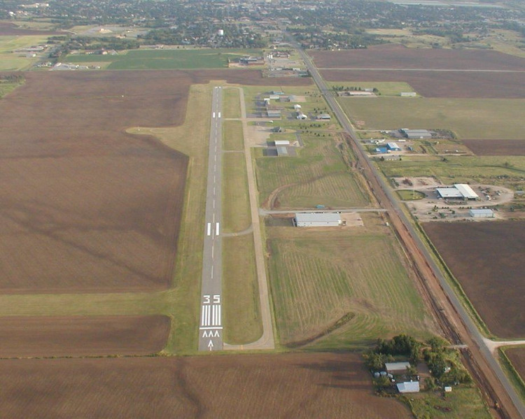 Picture 10 of Airports and the most