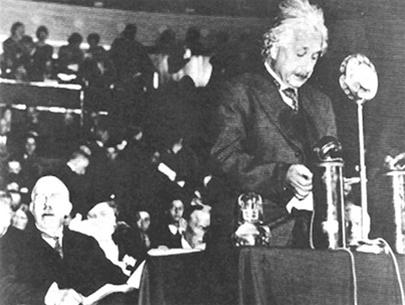 Picture 2 of Albert Einstein: Farewell to Germany (3rd period)