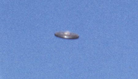 Picture 2 of Aliens 'living on earth'