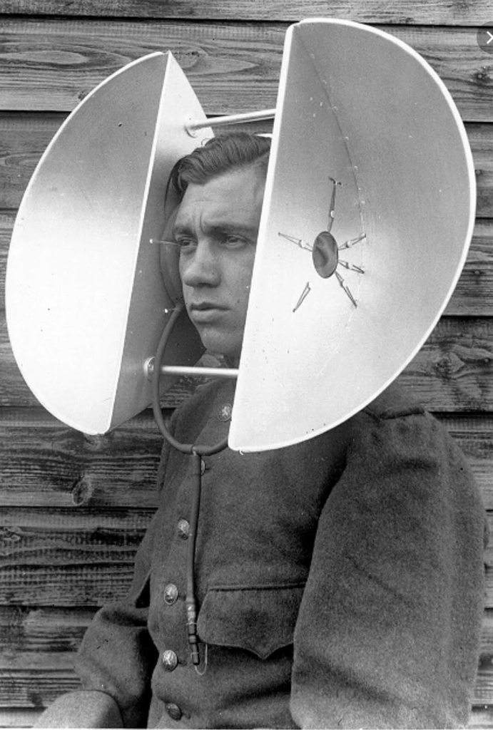 Picture 3 of Amazed the devices that detect enemy aircraft before the radar