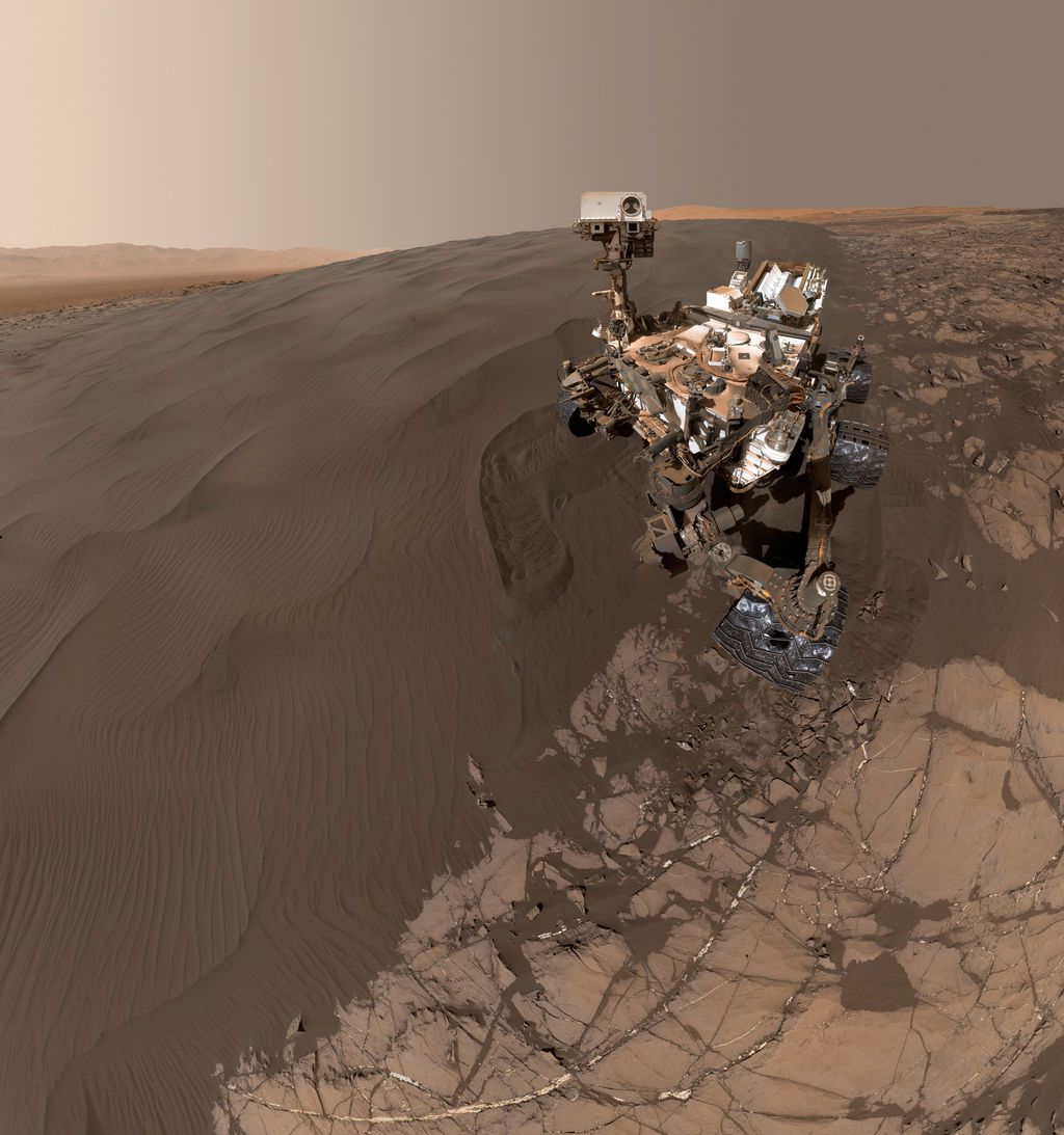 Picture 9 of Amazing images of Mars ever