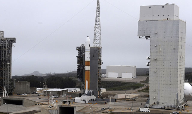 Picture 1 of America launched the satellite to spy on top secret