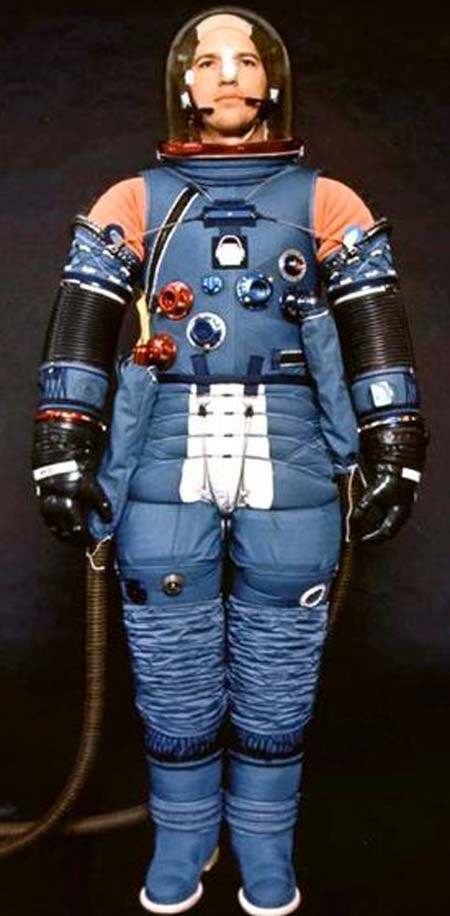 Picture 5 of American astronaut costume revolution