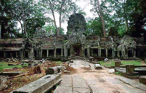 Picture 6 of Angkor, the home of gods
