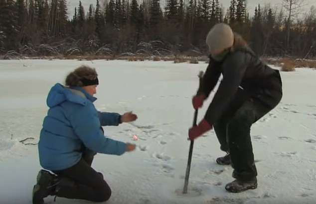 Picture 1 of Arctic ice lake caught fire mysteriously