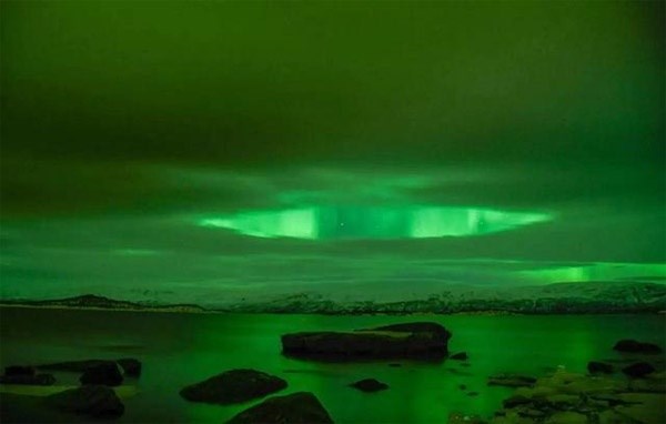 Picture 10 of Arctic night frozen -15 degrees C is unbelievably beautiful