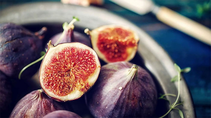 Are there insects in the figs we eat?