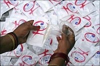 Picture 2 of Asia: Discrimination must be eliminated with HIV infected people!
