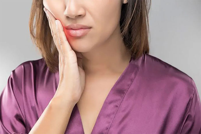 Picture 1 of Athletes are destroying their teeth for drinking too much energy
