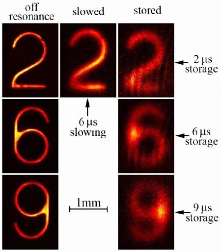 Picture 1 of Atoms store 2D images in record time