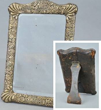 Picture 2 of Auction of a mirror that can hold the ghost of the Titanic captain