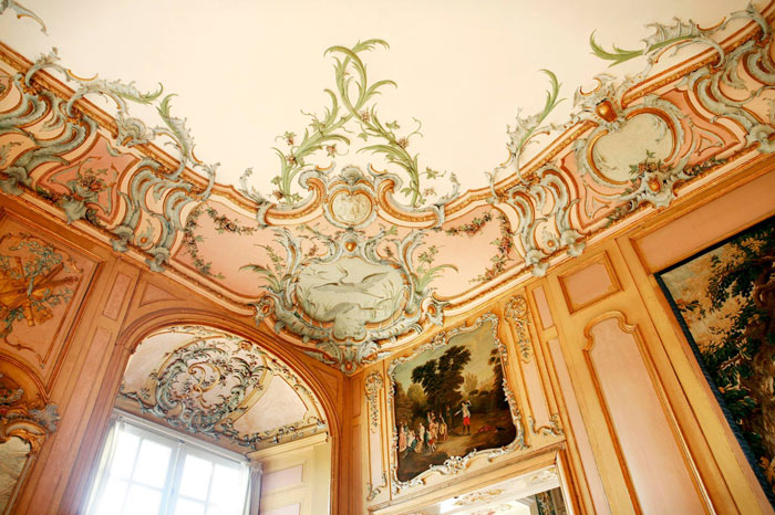 Picture 11 of Augustusburg and Falkenlust Castle in Bruhl - Germany