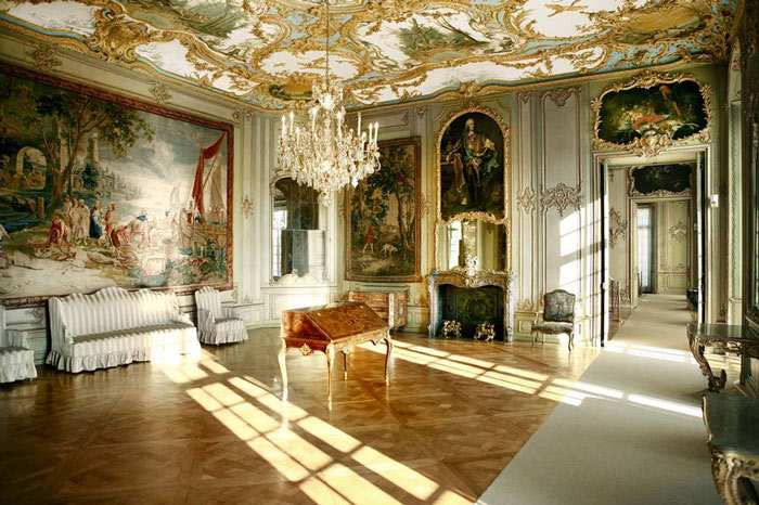 Picture 12 of Augustusburg and Falkenlust Castle in Bruhl - Germany