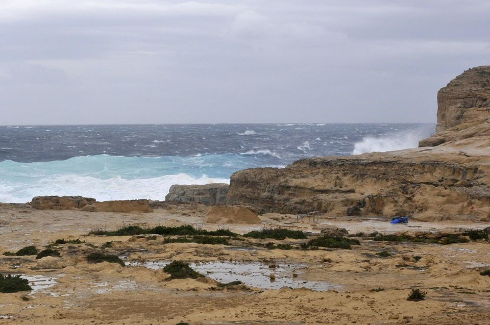 Picture 10 of Azure Window stone arches before collapsing into the sea