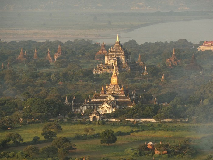 Picture 3 of Bagan, the land of thousands of forgotten temples