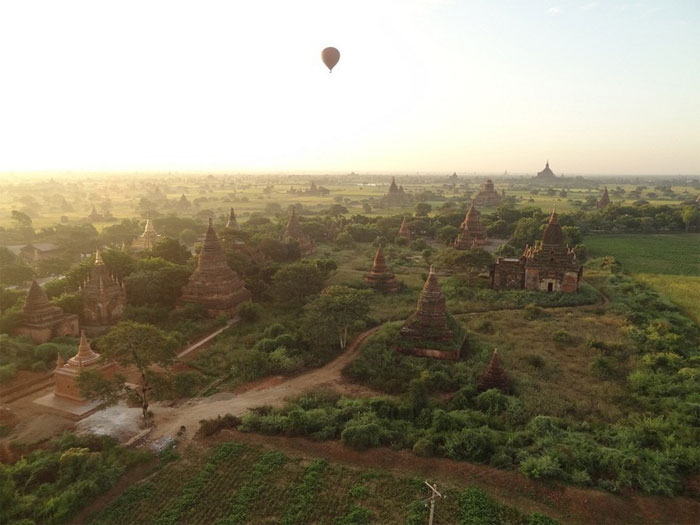 Picture 4 of Bagan, the land of thousands of forgotten temples