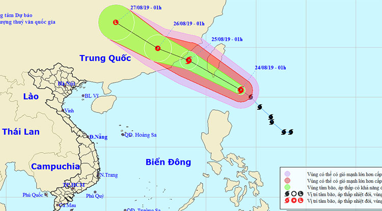 Bailu stormed against the East Sea, Ha Tinh - Quang Tri with heavy rain