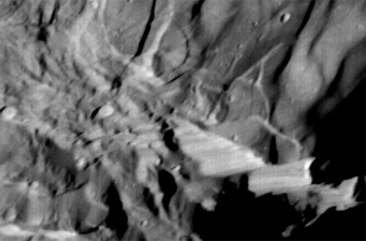 Picture 4 of Be overwhelmed by the majestic beauty of the 7 wonders of the Solar System