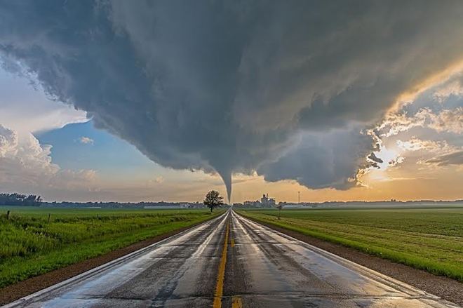 Picture 3 of Be overwhelmed by the sheer power of nature