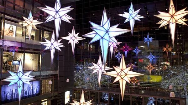 Picture 11 of Be overwhelmed by the wonderful virtual Christmas decorations throughout the five continents