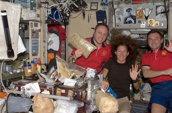 Picture 10 of Beam: Cooking in the universe
