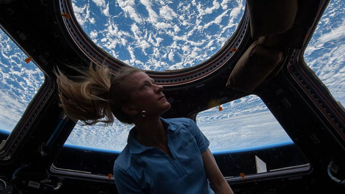 Picture 1 of Beautiful earth image seen from space station