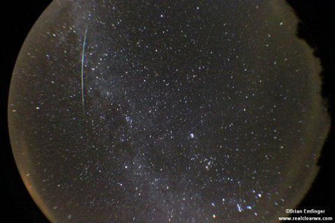 Picture 13 of Beautiful image of Geminid meteor shower