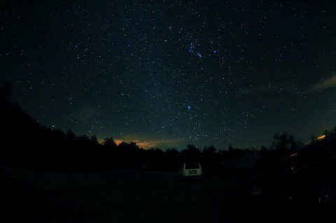 Picture 7 of Beautiful image of Geminid meteor shower