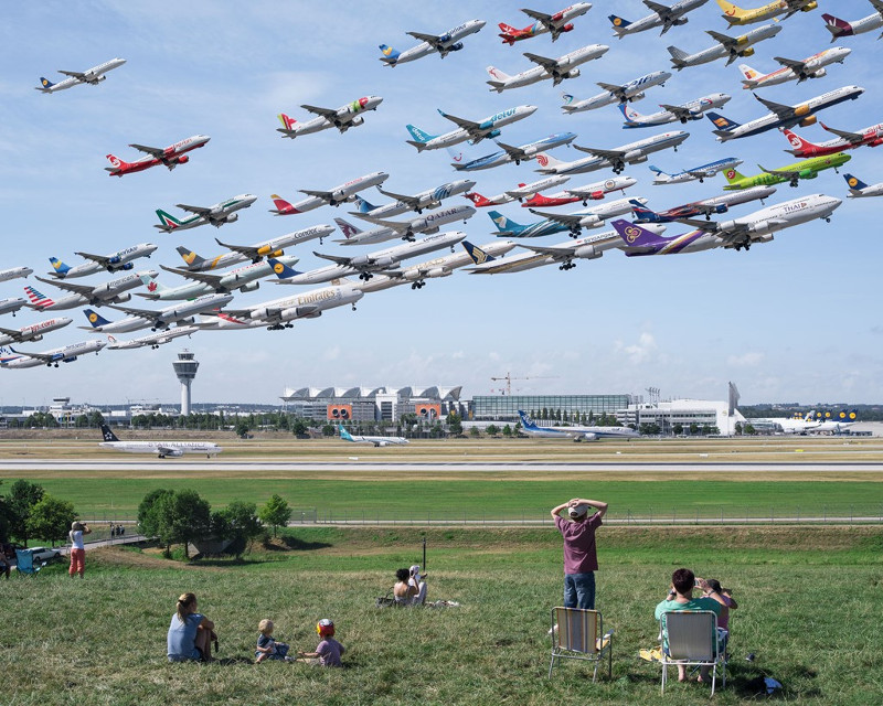Picture 9 of Beautiful moments at the airport in the world