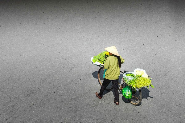 Picture 10 of Beautiful photo set about 'Hanoi - The street vendors'