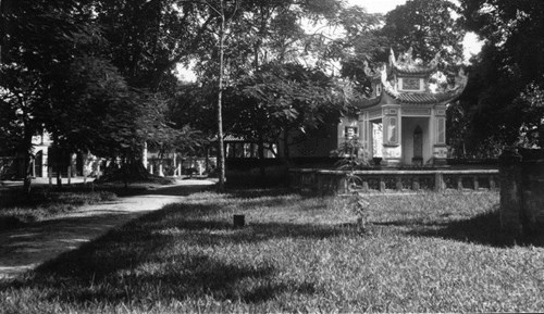 Picture 10 of Beautiful pictures of glamor about Hanoi in 1939
