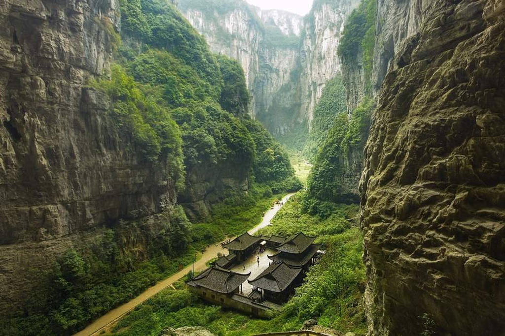 Picture 18 of Beautiful scenes come to