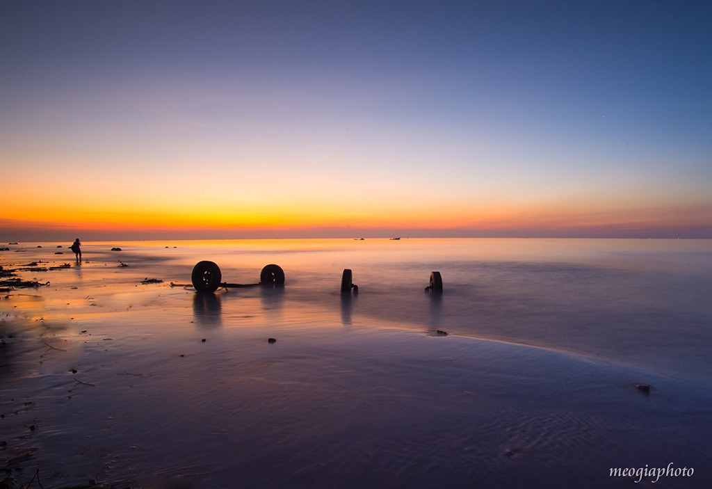 Picture 2 of Beautiful sunrise surprised on Nam Dinh church