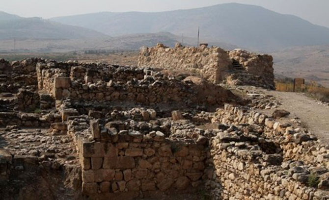 Picture 4 of Bible launchers - Megiddo, Hazor, Beer Sheba