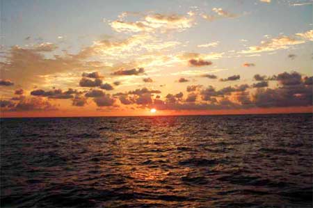 Big Bahama Island - Where there is 'Lake of fire' images 2