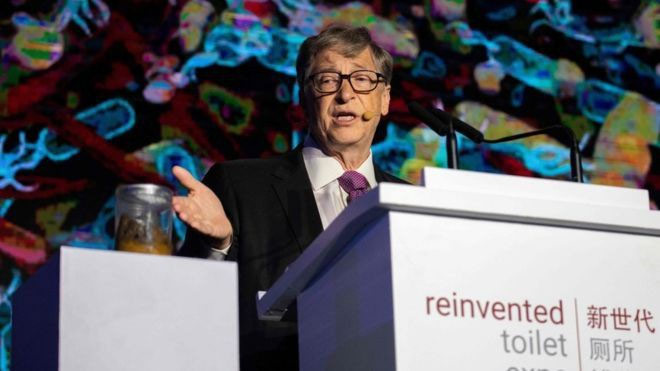 Picture 2 of Bill Gates' new style of toilet: No water needed, no waste left to smell, can separate water from feces